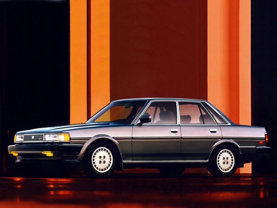  Toyota Cressida 1984 года  (фото 12 из 19)